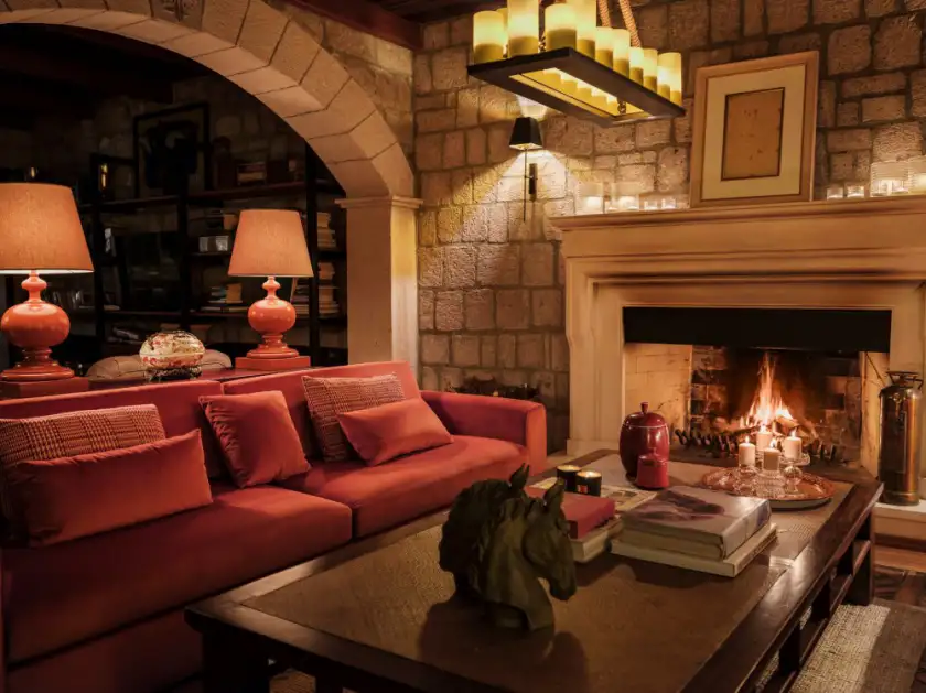 Simurg Inn, Ahmetçe Köyü