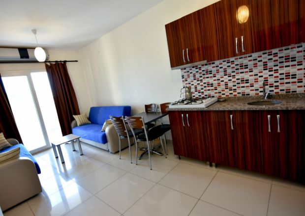 Dört Kişilik Apart Dairemizin Salonu