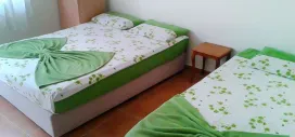 Nur Apart