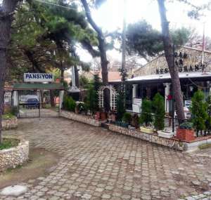 Tiran Apart Ören