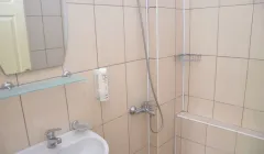 Çift Kişilik Odalarımızın Banyosu