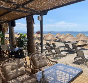 Grand Cennet Hotel Beach
