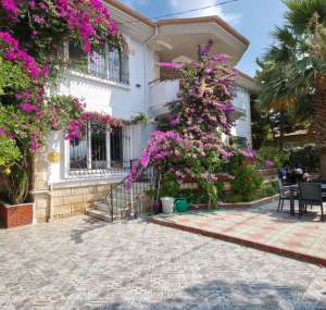 Evim Palace