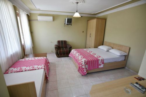 Üç Kişilik Apart Daire