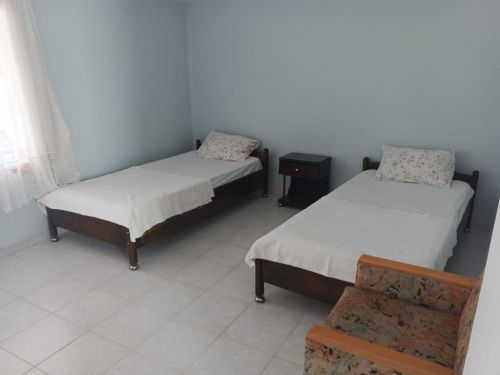 ÇAKIL 2-TERASLI MUTFAKLI DAİRE 5 KİŞİLİK